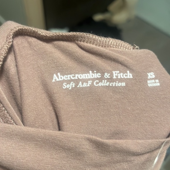 Abercrombie & Fitch Soft A&F collection long sleeved tee NWT - Picture 5 of 5